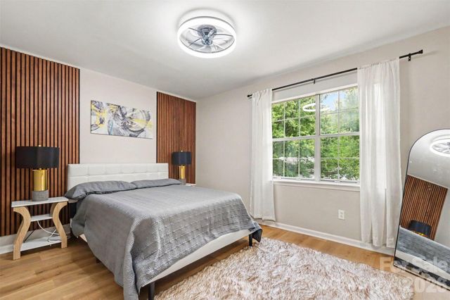 3959 Briarhill Drive, Charlotte, NC 28215
