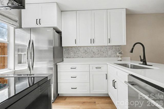 3959 Briarhill Drive, Charlotte, NC 28215