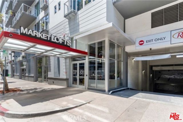 645 W 9th Street 715, Los Angeles, CA 90015