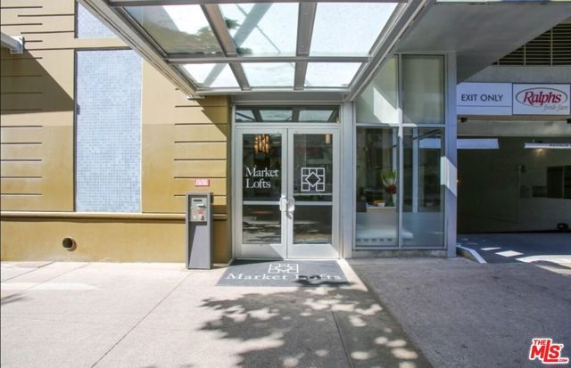 645 W 9th Street 715, Los Angeles, CA 90015