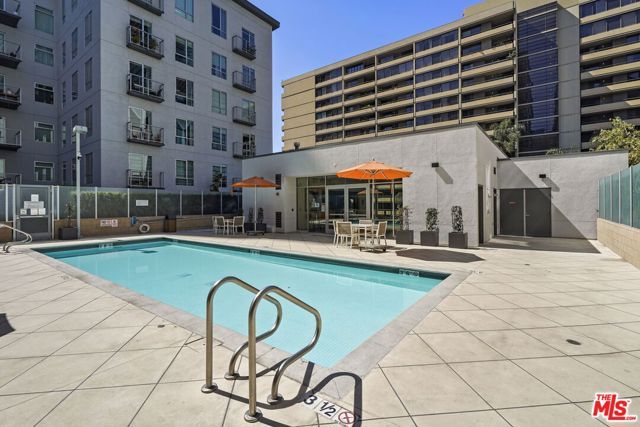 645 W 9th Street 715, Los Angeles, CA 90015