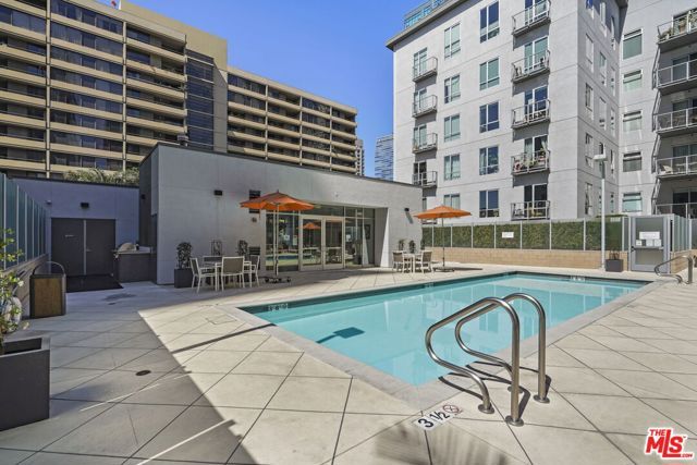 645 W 9th Street 715, Los Angeles, CA 90015