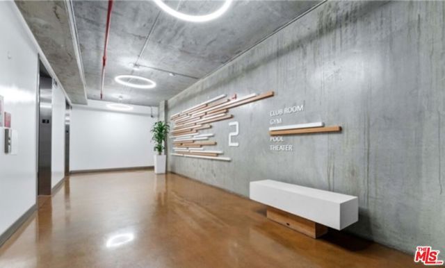 645 W 9th Street 715, Los Angeles, CA 90015