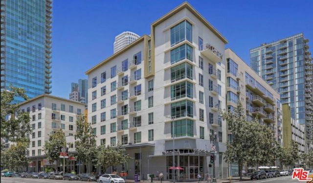 645 W 9th Street 715, Los Angeles, CA 90015