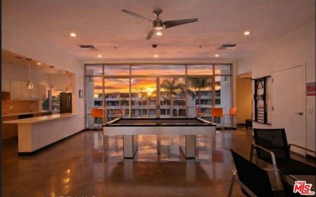 645 W 9th Street 715, Los Angeles, CA 90015