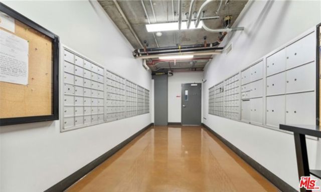 645 W 9th Street 715, Los Angeles, CA 90015