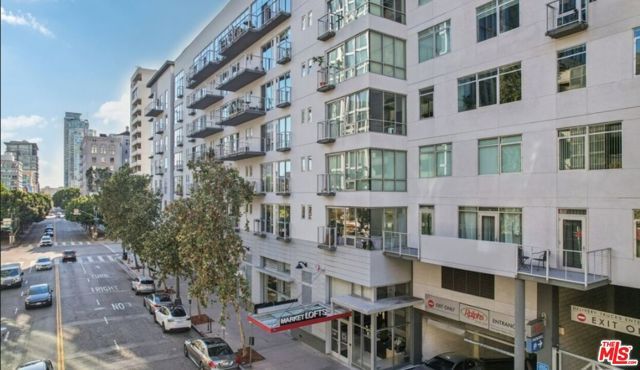 645 W 9th Street 715, Los Angeles, CA 90015