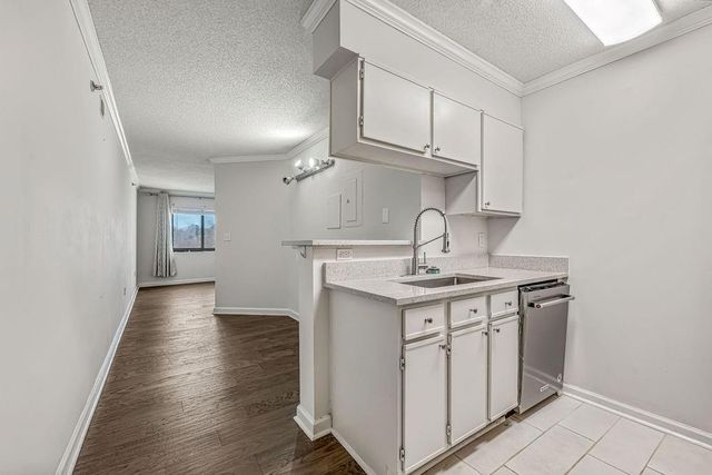 795 Hammond Drive 609, Atlanta, GA 30328