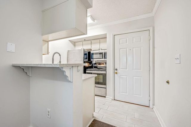 795 Hammond Drive 609, Atlanta, GA 30328