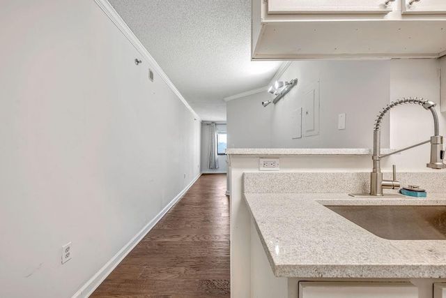795 Hammond Drive 609, Atlanta, GA 30328