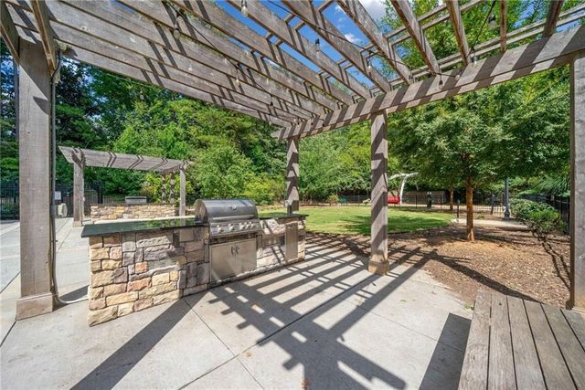795 Hammond Drive 609, Atlanta, GA 30328