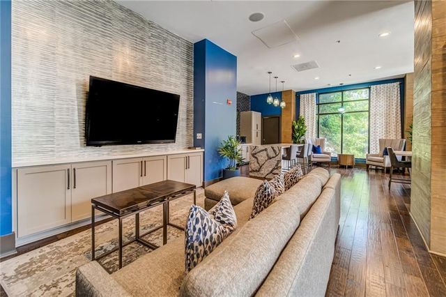 795 Hammond Drive 609, Atlanta, GA 30328