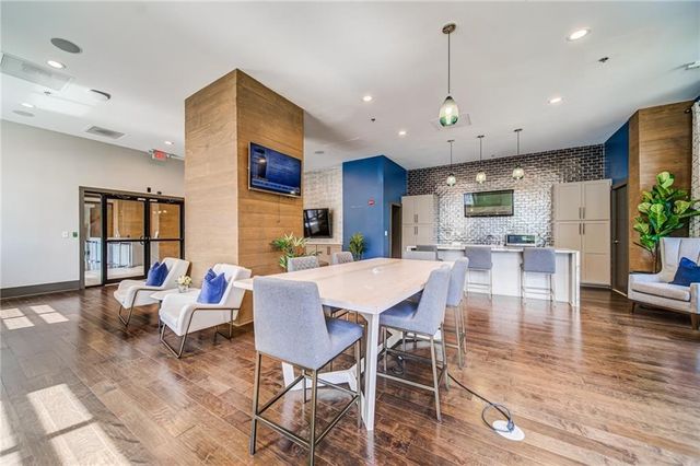 795 Hammond Drive 609, Atlanta, GA 30328