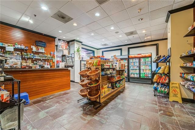 795 Hammond Drive 609, Atlanta, GA 30328