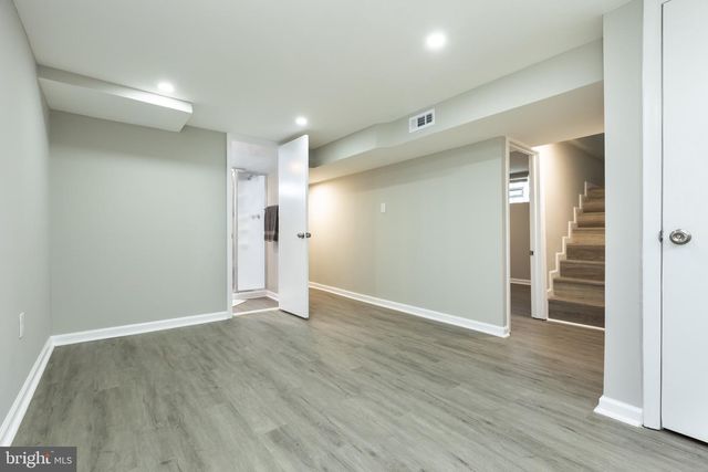 8624 CUNNINGHAM DR, College Park, MD 20740