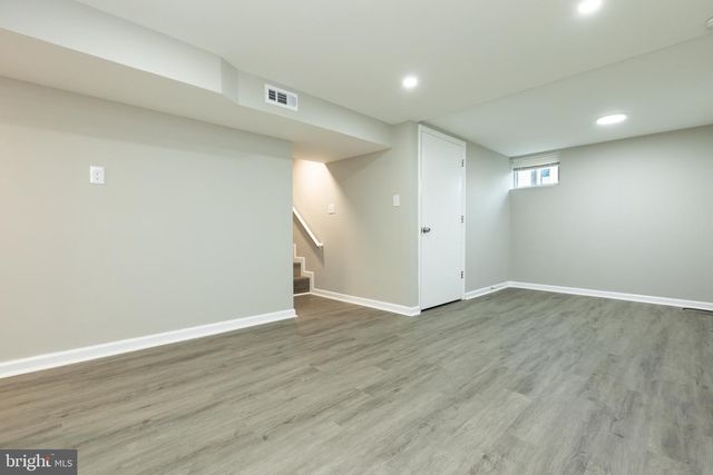 8624 CUNNINGHAM DR, College Park, MD 20740