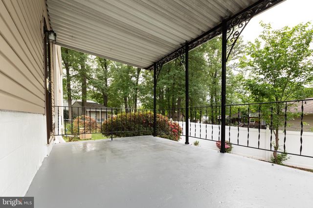 8624 CUNNINGHAM DR, College Park, MD 20740