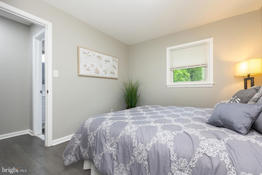 Image 26 of property listing at 8624 CUNNINGHAM DR, College Park, MD 20740