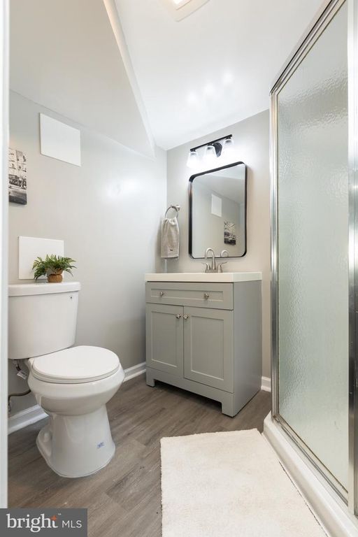 Image 36 of property listing at 8624 CUNNINGHAM DR, College Park, MD 20740