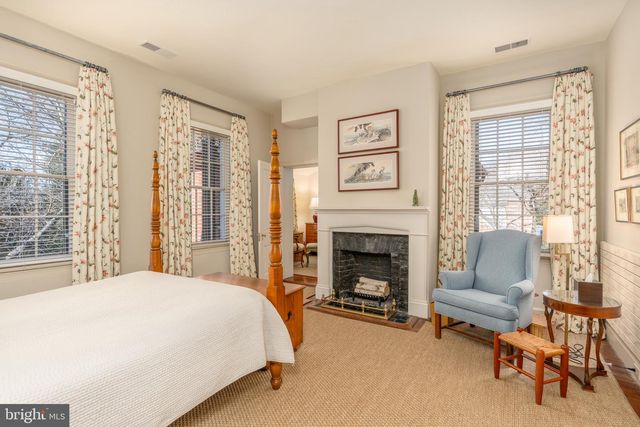 616 FORT WILLIAMS PKWY, Alexandria, VA 22304