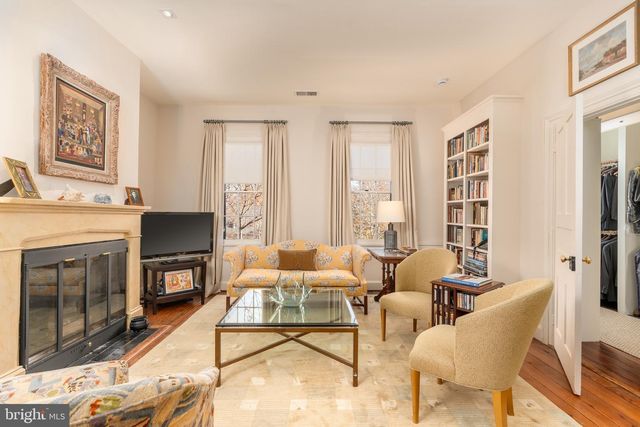 616 FORT WILLIAMS PKWY, Alexandria, VA 22304