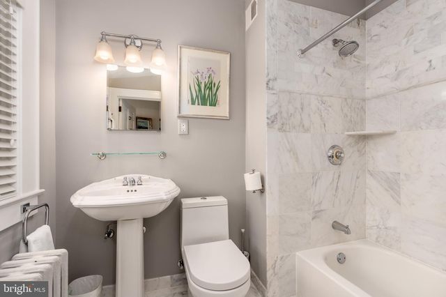 616 FORT WILLIAMS PKWY, Alexandria, VA 22304