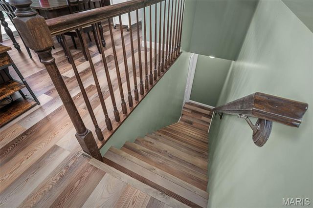 36 Hunters Pointe Drive, Winfield, MO 63389