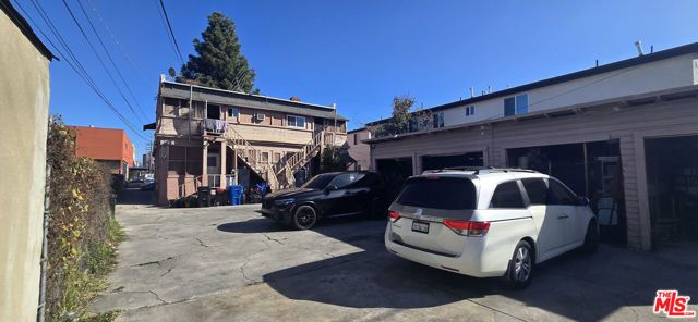 1315 S Westmoreland Avenue, Los Angeles, CA 90006