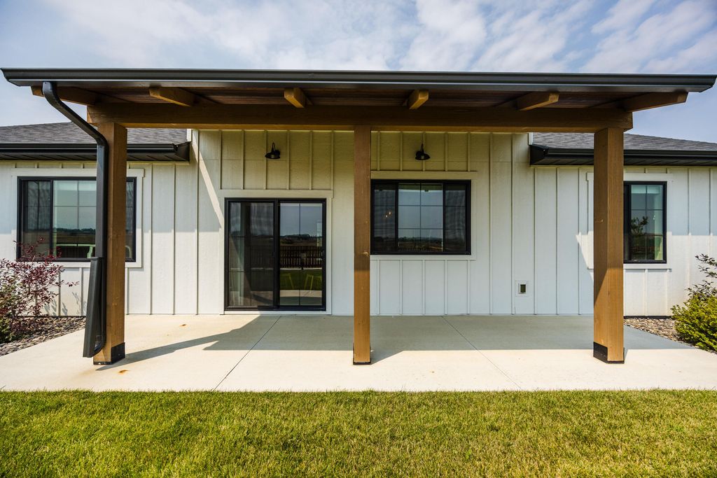 1230 Granite Lane, Sheridan, WY 82801 photo 4