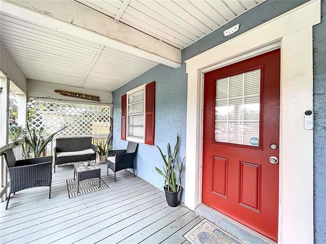 3213 E GENESEE STREET, Tampa, FL 33610