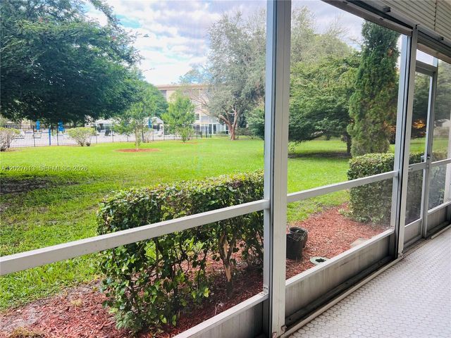 2402 Antigua Circle H1, Coconut Creek, FL 33066