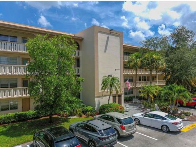 2402 Antigua Circle H1, Coconut Creek, FL 33066