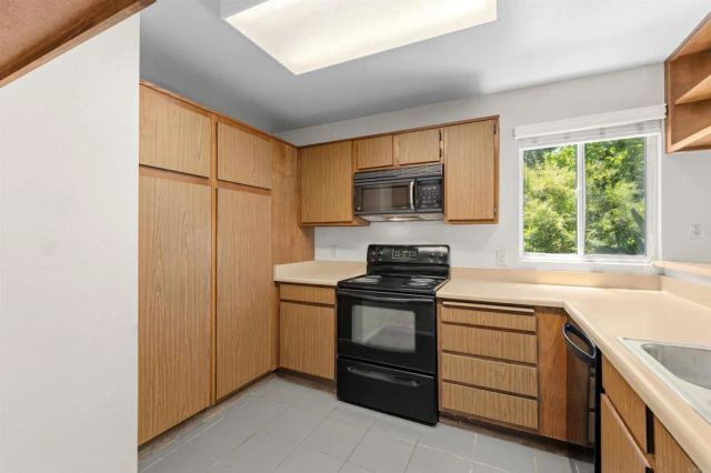 930 Via Mil Cumbres 161, Solana Beach, CA 92075
