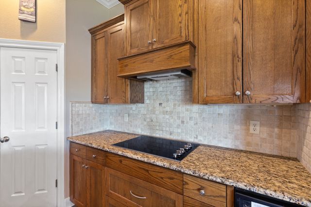 180 Surls Drive, Mabank, TX 75156