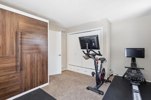 8315 Alta Avenue, Inver Grove Heights, MN 55077