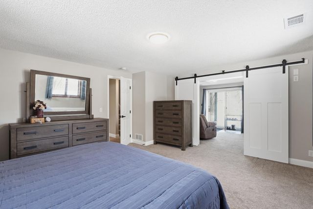 8315 Alta Avenue, Inver Grove Heights, MN 55077