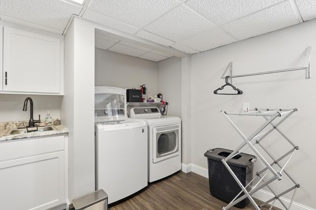 8315 Alta Avenue, Inver Grove Heights, MN 55077