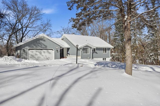 8315 Alta Avenue, Inver Grove Heights, MN 55077