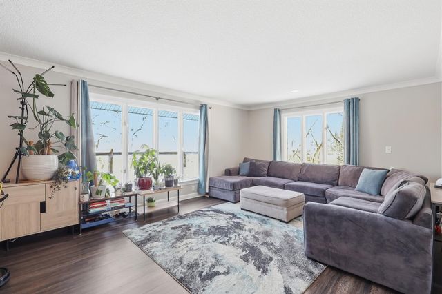 8315 Alta Avenue, Inver Grove Heights, MN 55077