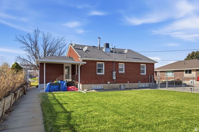 1420 N MAIN ST, Bountiful, UT 84010