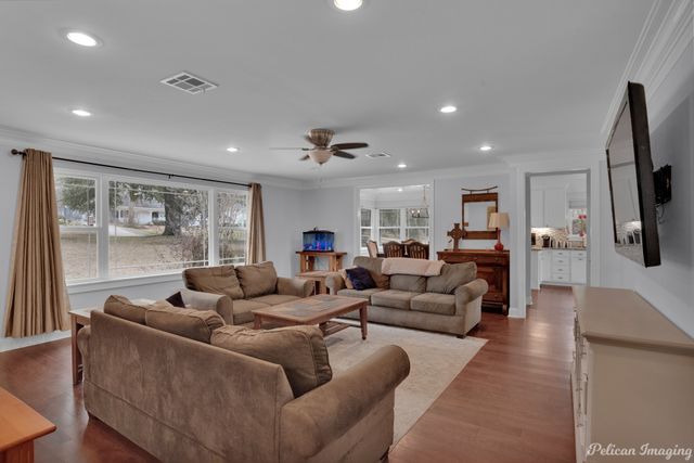 4719 Gilbert Drive, Shreveport, LA 71106