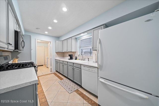 2965 Barna Avenue, Titusville, FL 32780