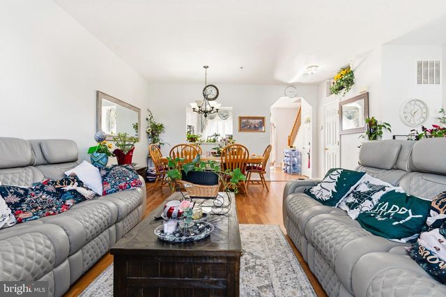 137 HARPERS WAY, Frederick, MD 21702