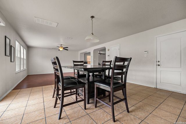 7207 Avery, Live Oak, TX 78233