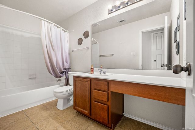 7207 Avery, Live Oak, TX 78233