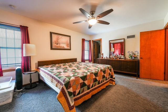1305 N Country Club Rd, El Dorado, KS 67042