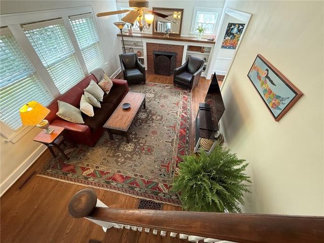450 W 62nd Terrace, Kansas City, MO 64113