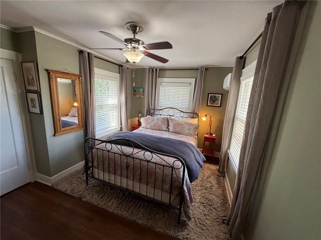450 W 62nd Terrace, Kansas City, MO 64113