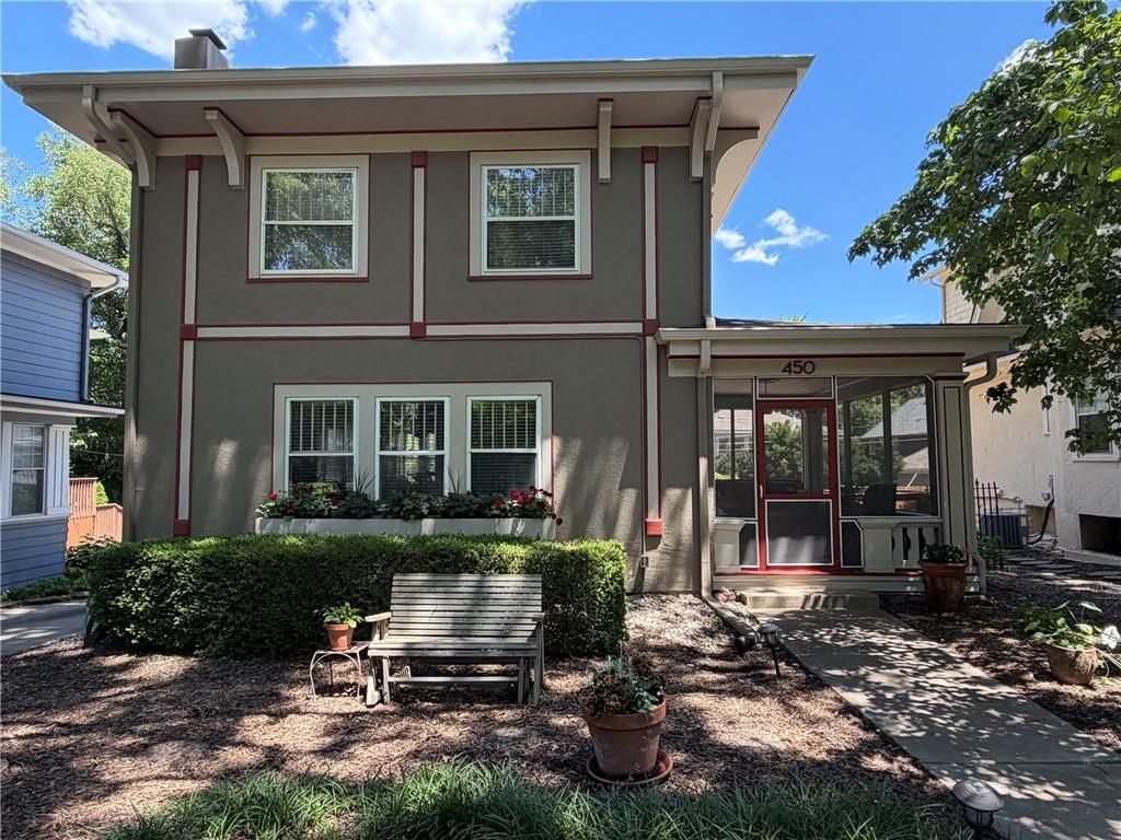 450 W 62nd Terrace, Kansas City, MO 64113