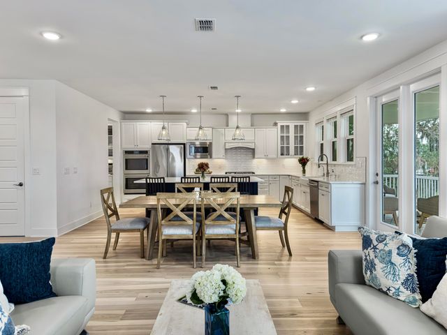 2276 Minifarm Way, Mount Pleasant, SC 29466